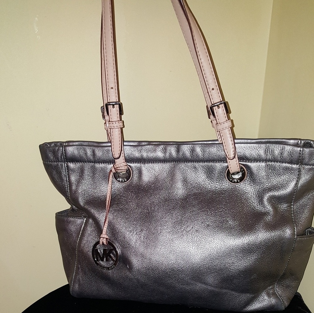 michael kors shoulde bag